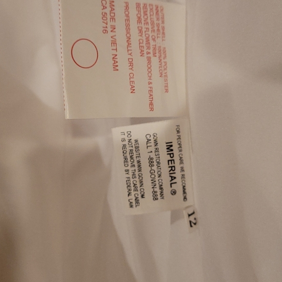 Gathered pleated sweetheart feather beaded Rhinestones lace applique bridal gown - Picture 12 of 12